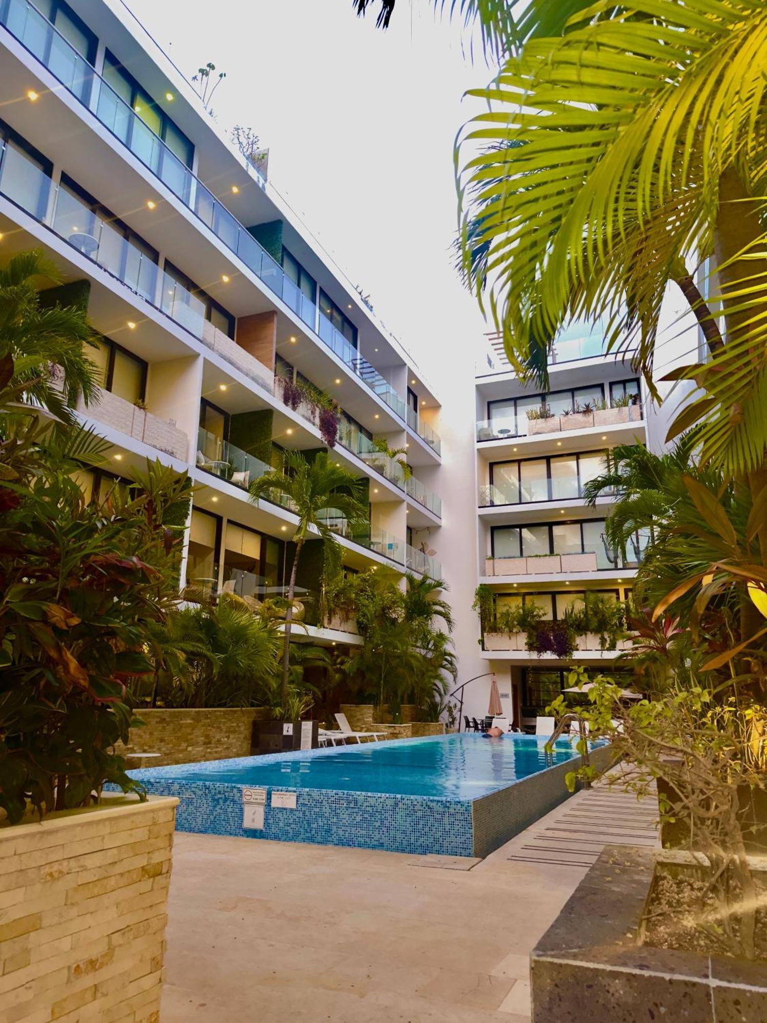 The City Condos By Menesse Playa del Carmen Exterior foto